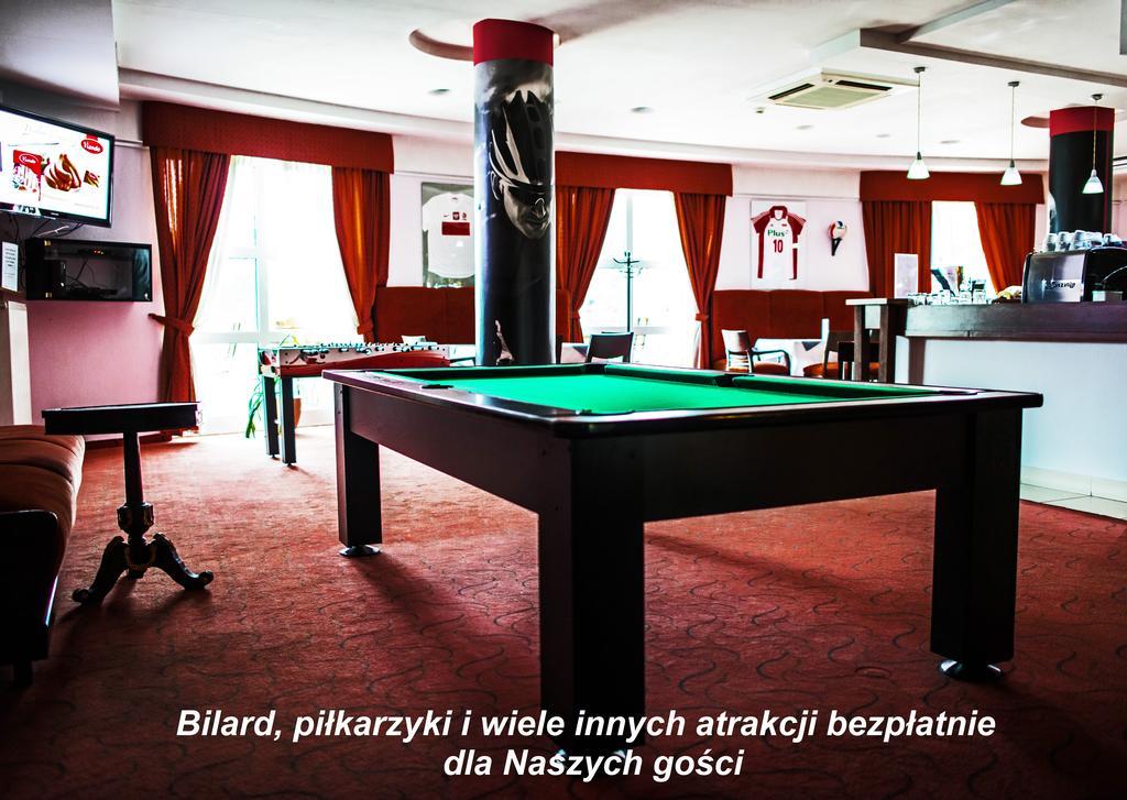 Comfortbiznes Прушкув Экстерьер фото
